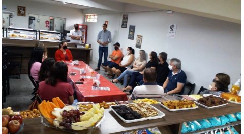 SuperCoasul São Jorge D'Oeste faz homenagem aos professores